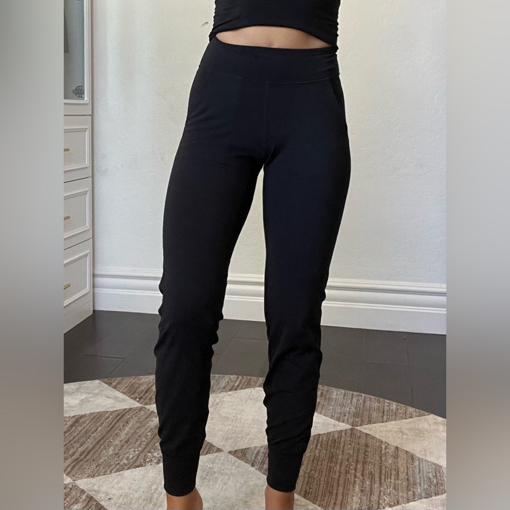 Black lululemon joggers